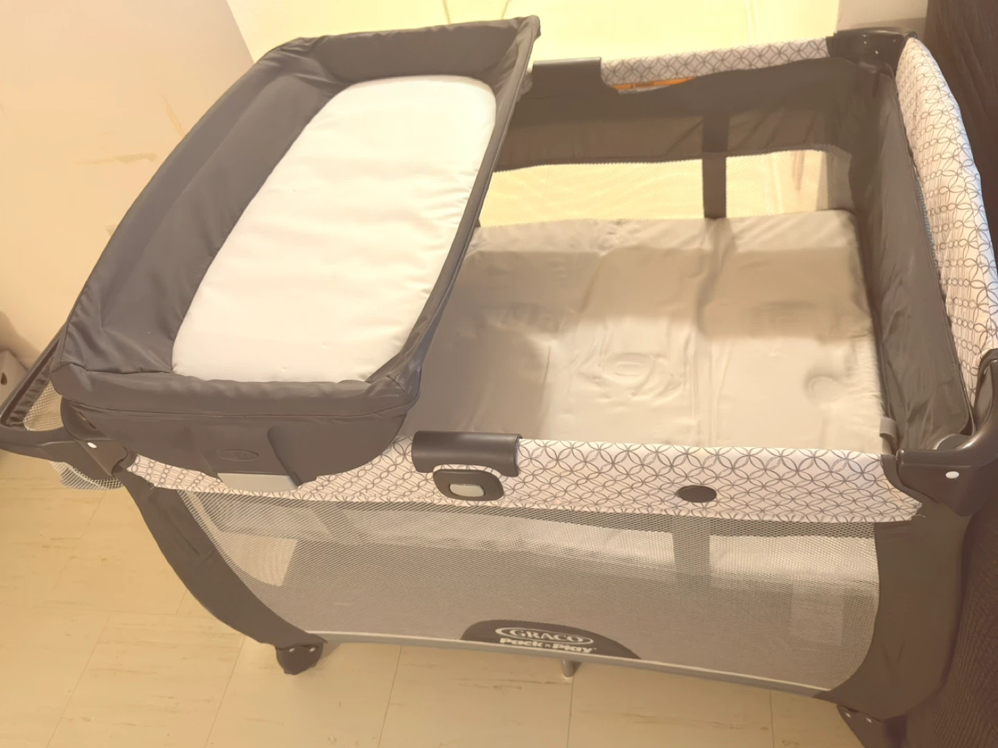 Graco Pack 'n Play Quick Connect Portable Lounger Deluxe - photo 4