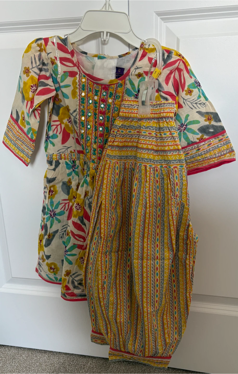 Girls Kurti and Pants Set - photo 2
