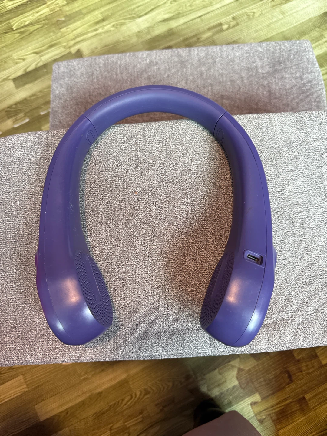 Purple Wearable Neck Fan