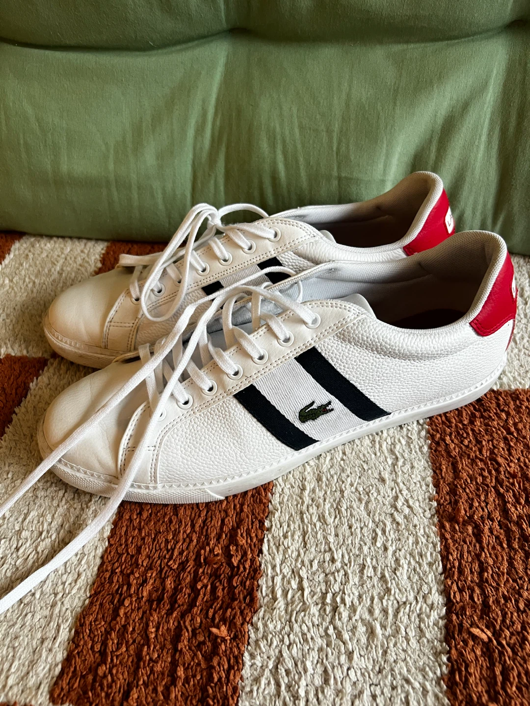 Lacoste tennis shoes - photo 2