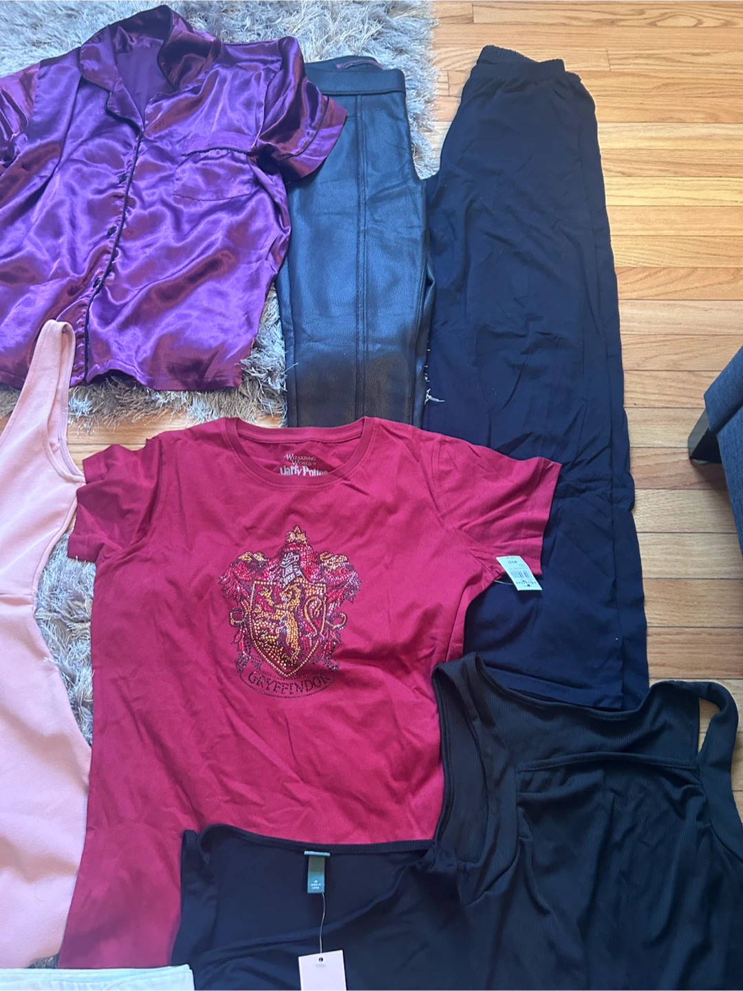 Women’s clothes size med - photo 3