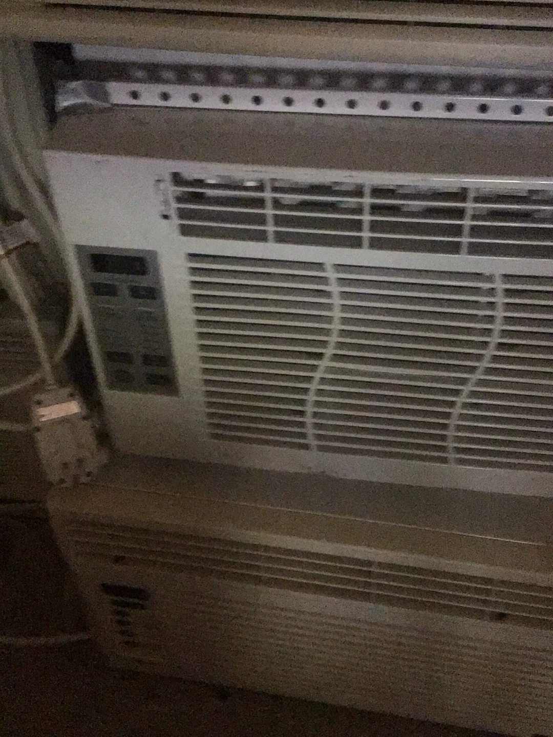 Haier Window Air Conditioner - photo 2
