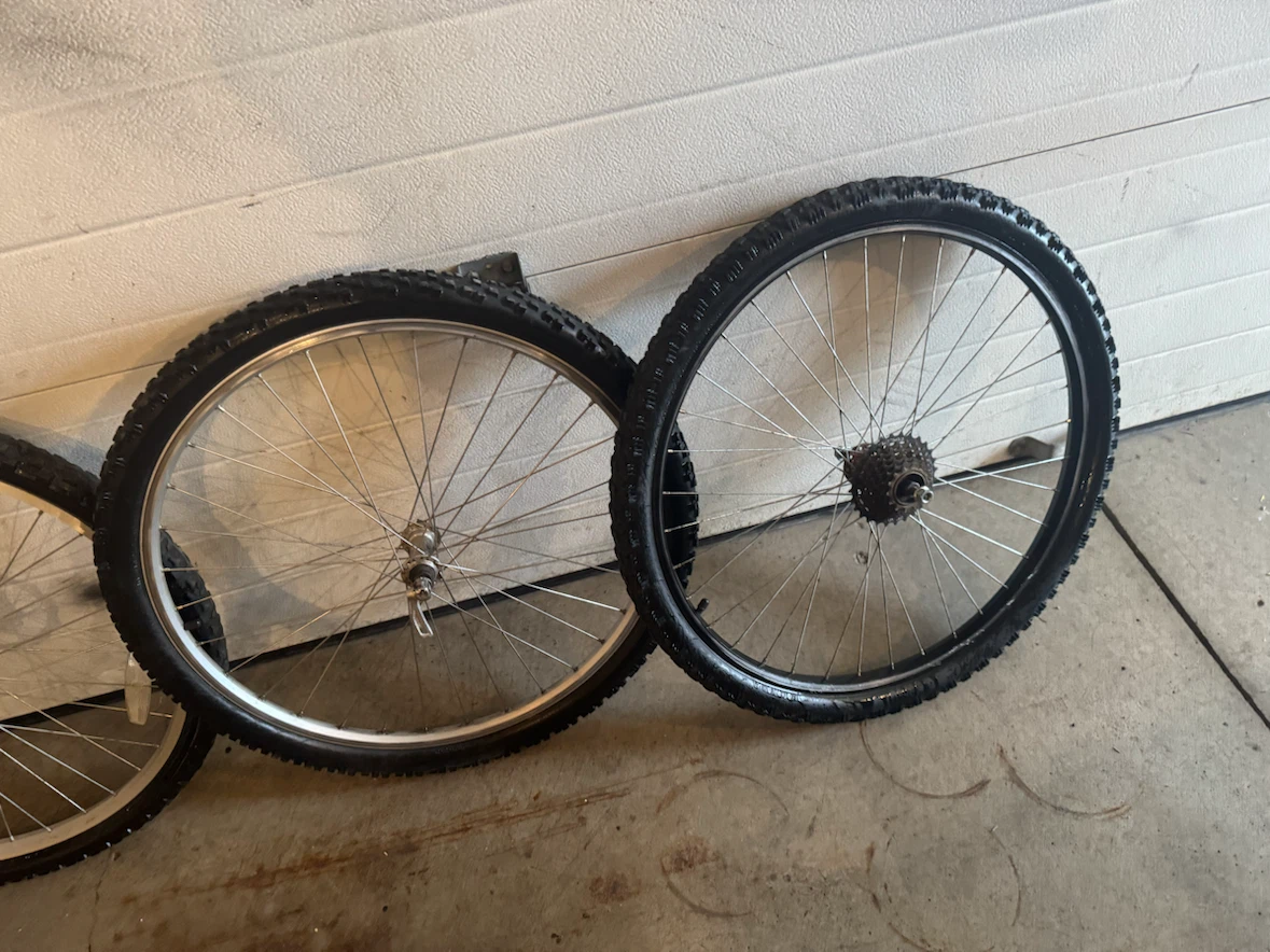 26 inch Mountain Bike Wheels and Tires - photo 3