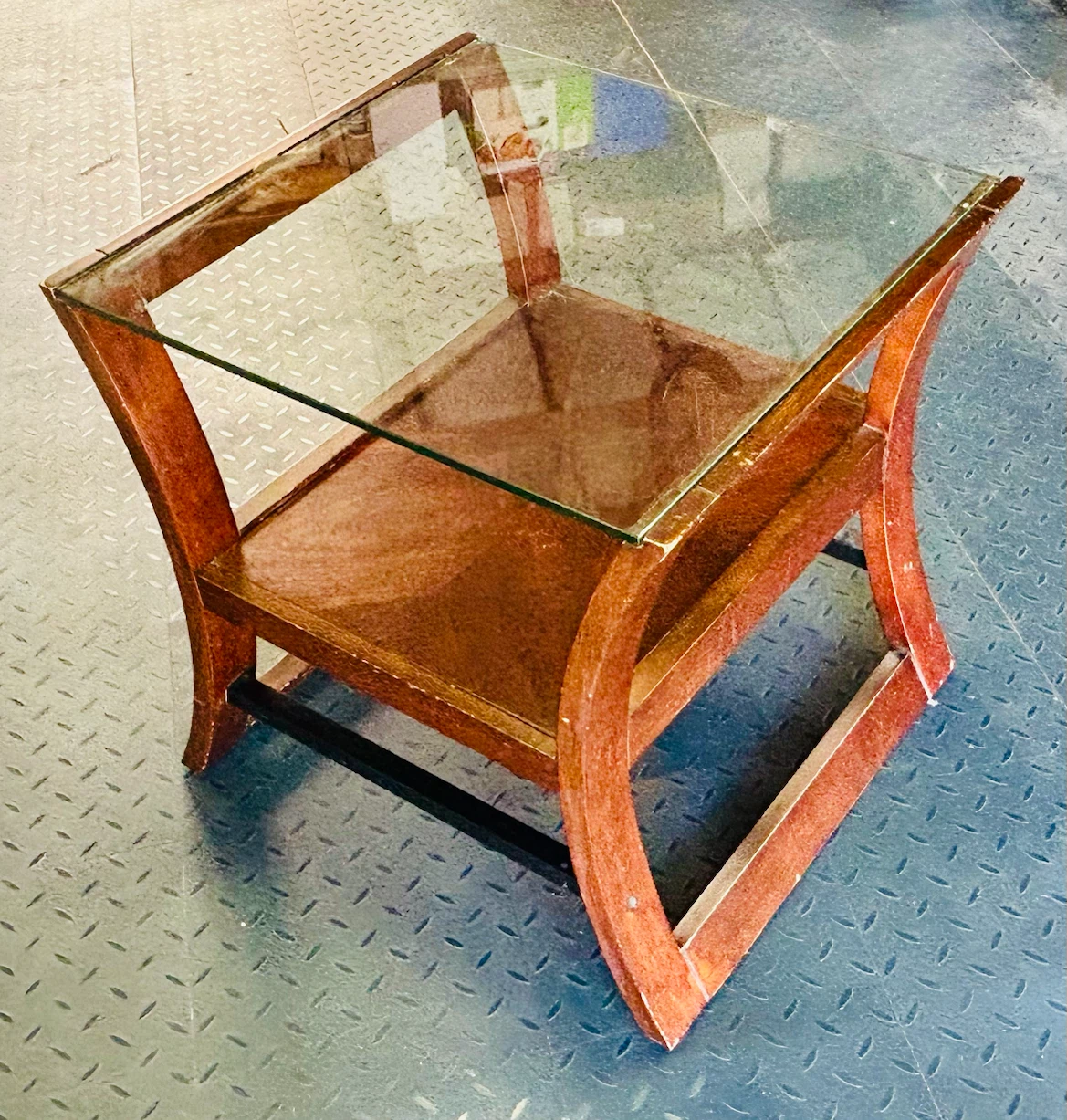 Leons cherry wood finish Glass top coffee table
