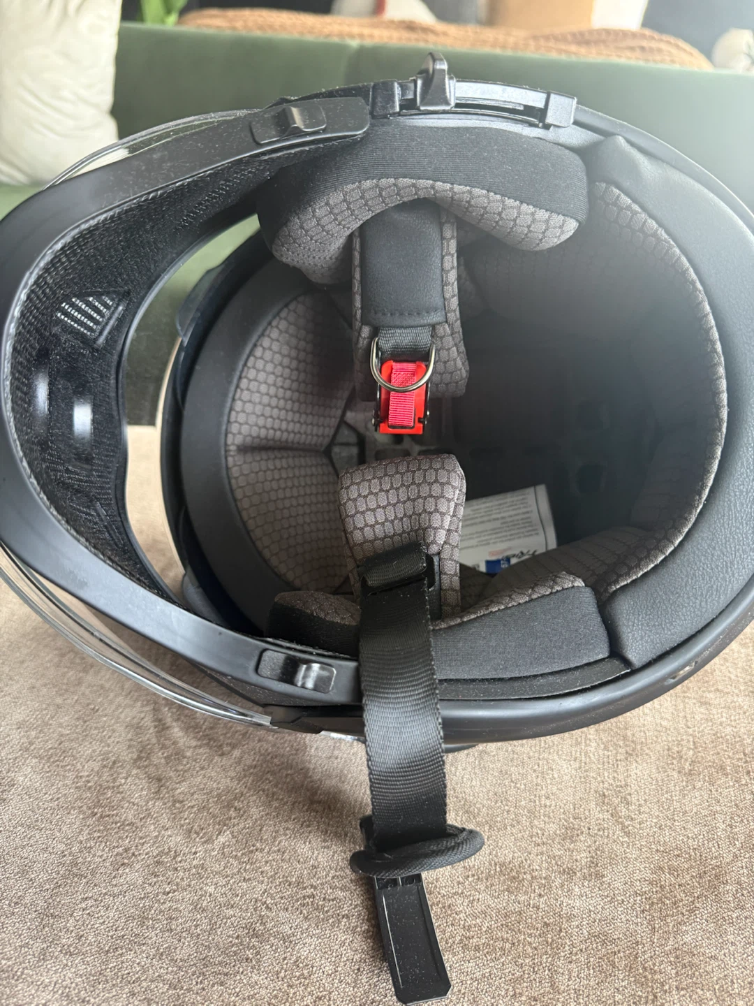 THH Motorcycle Helmet with Visor - photo 4