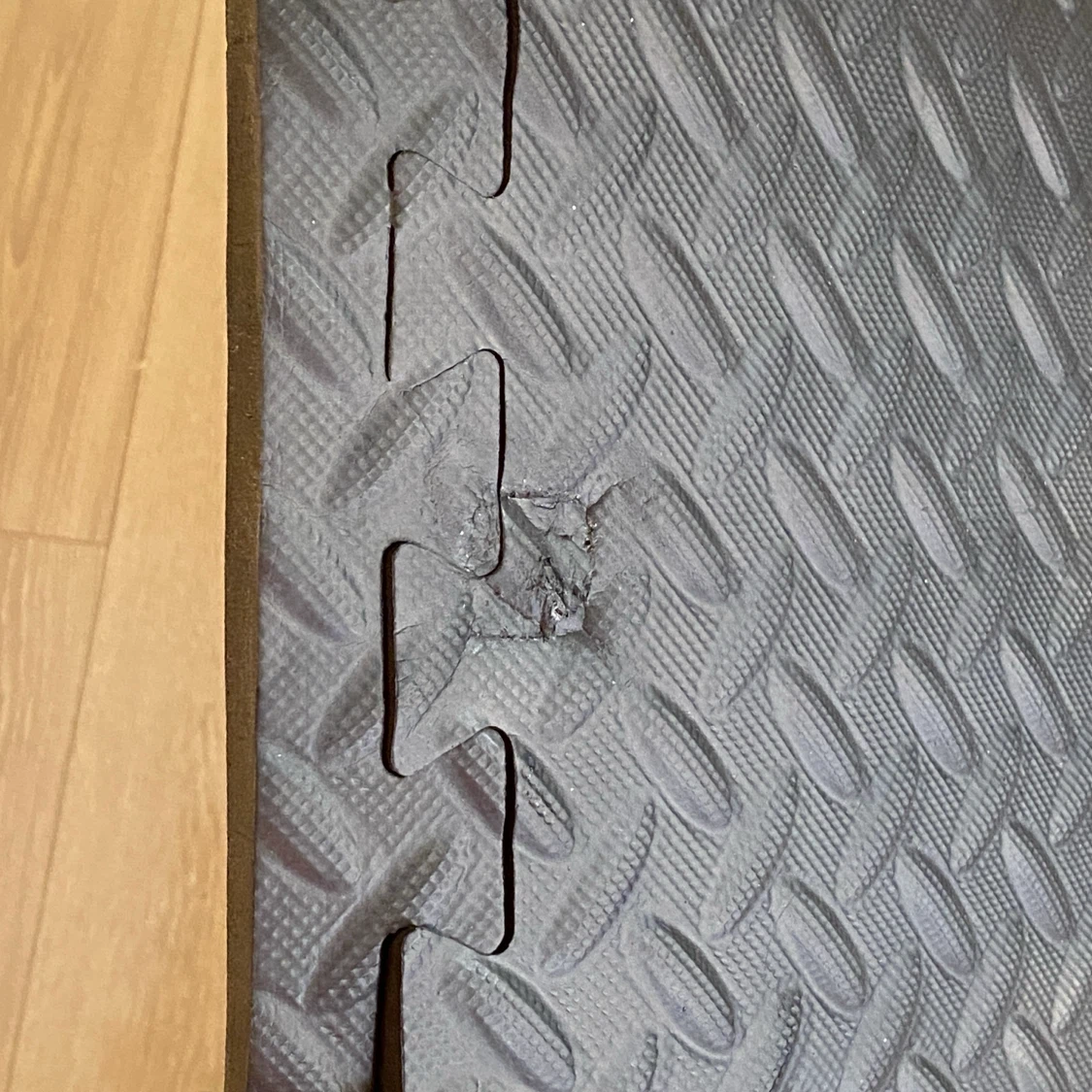 Set of 4 Black Interlocking Foam Floor Mats - photo 3