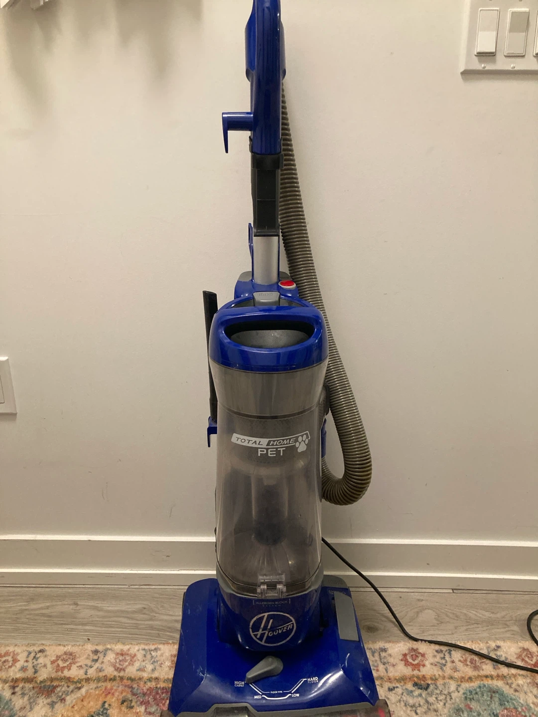 Hoover Total Home Pet Vacuum Cleaner - photo 2
