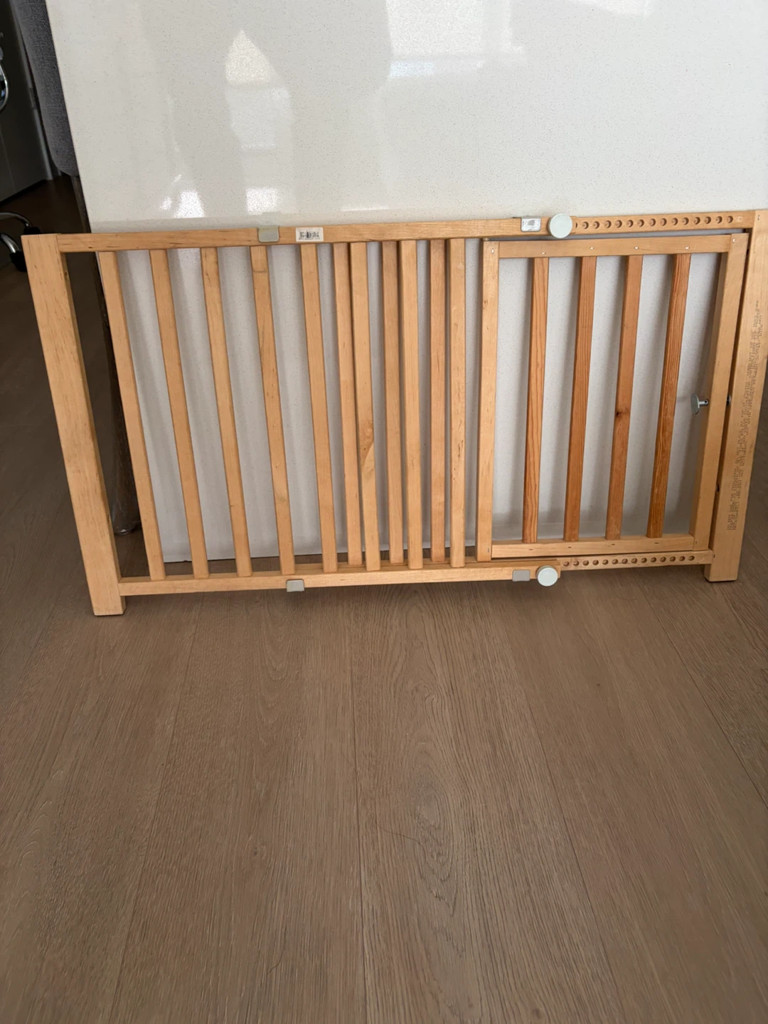 Wooden pet Safety Gate - photo 2