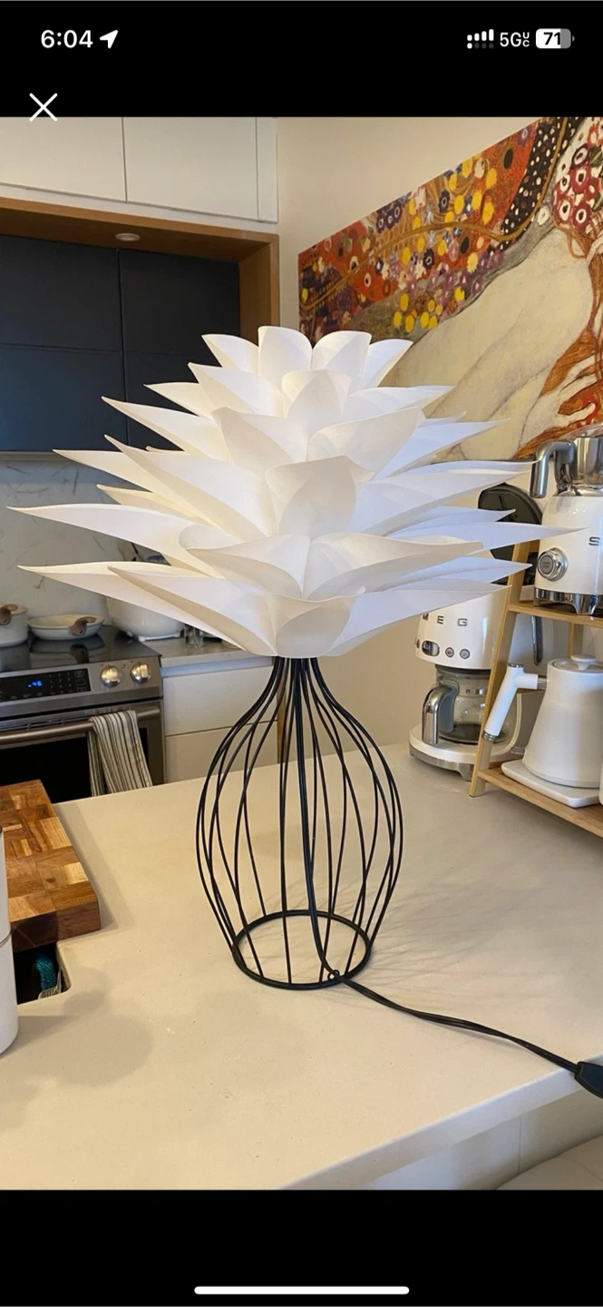 White Paper Flower Lampshade with Black Wire Base