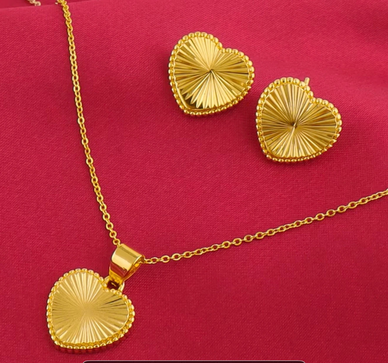 Gold Heart Necklace and Earrings Set - photo 3