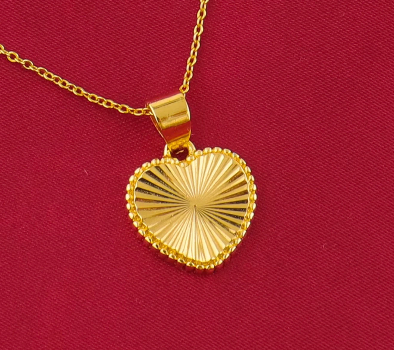 Gold Heart Necklace and Earrings Set - photo 5