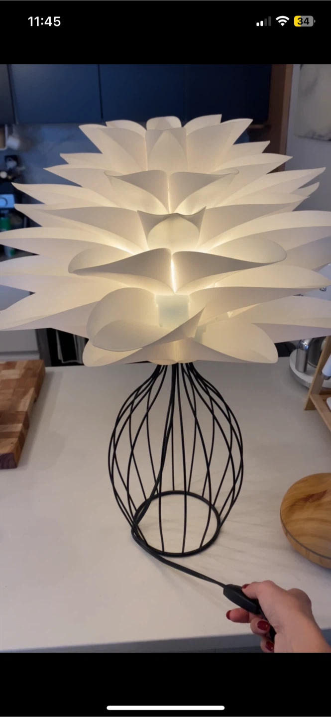 White Paper Flower Lampshade with Black Wire Base - photo 2