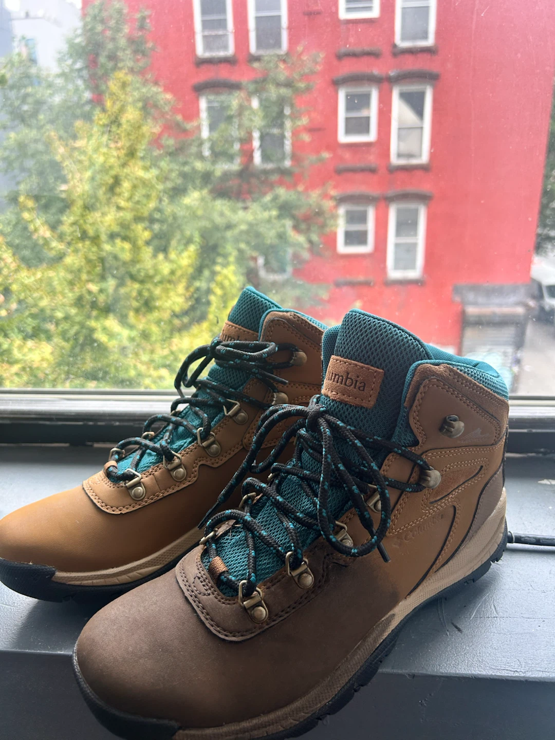 Columbia Hiking Boots - Brown/Teal - photo 2