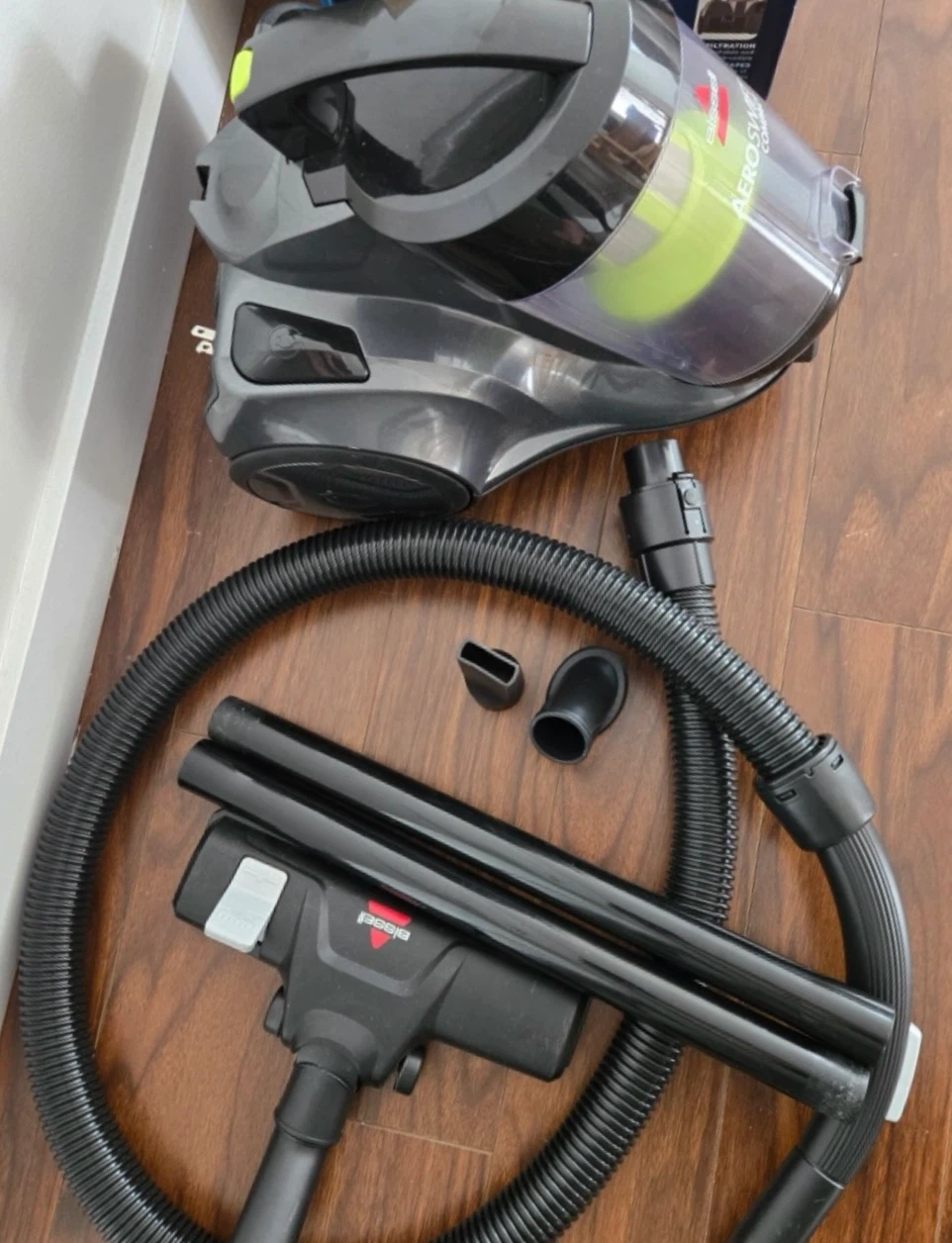 Bissell AeroSwift Compact Bagless Canister Vacuum Cleaner - photo 3