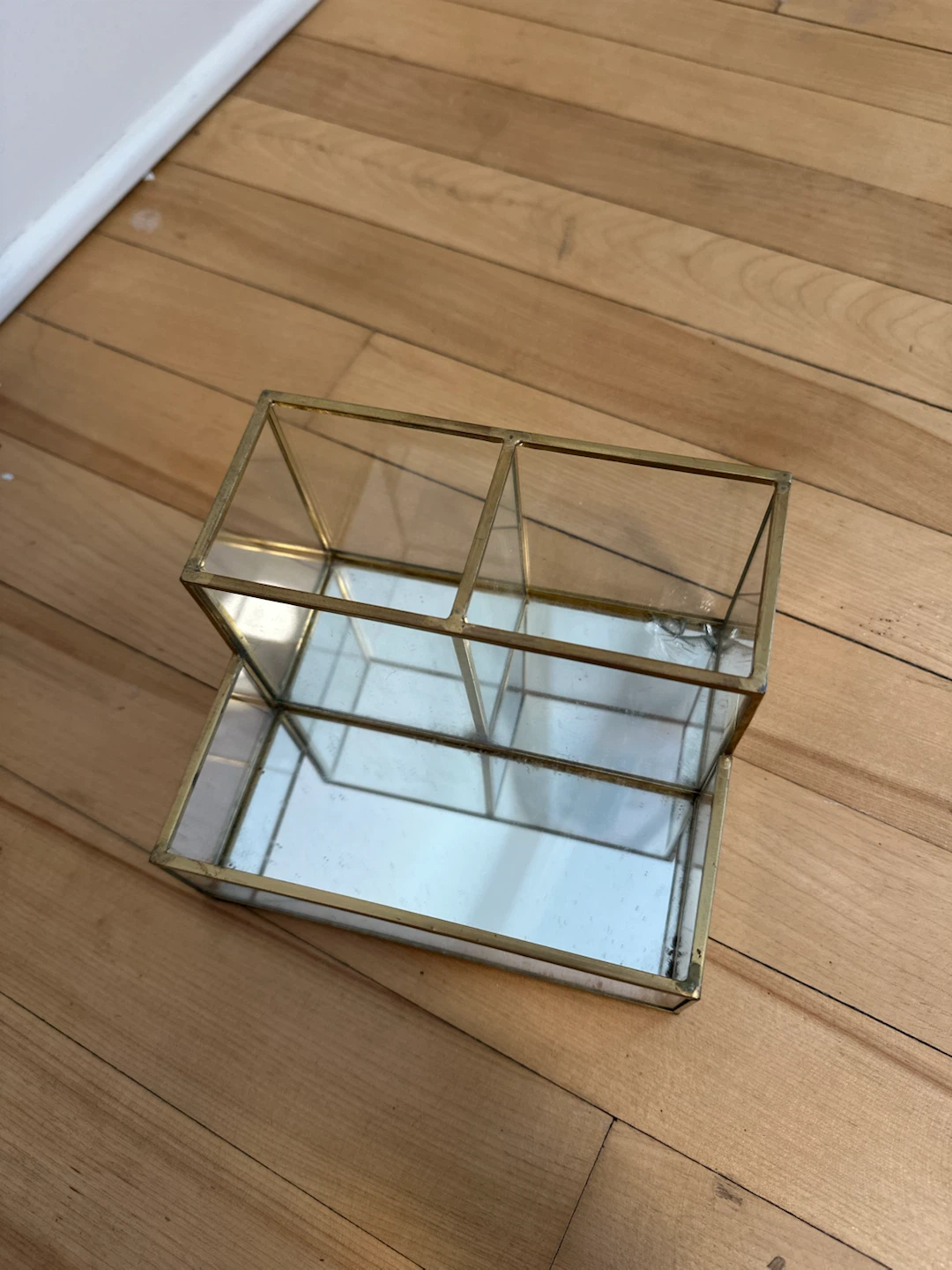 Gold Mirrored Makeup Organizer - photo 2