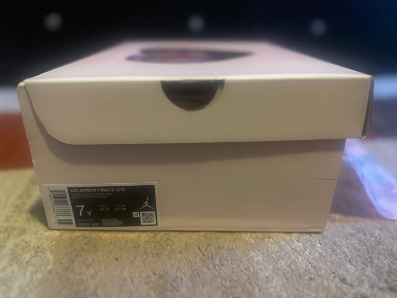Air Jordan 1 Mid SE (GS) Sneakers - photo 5