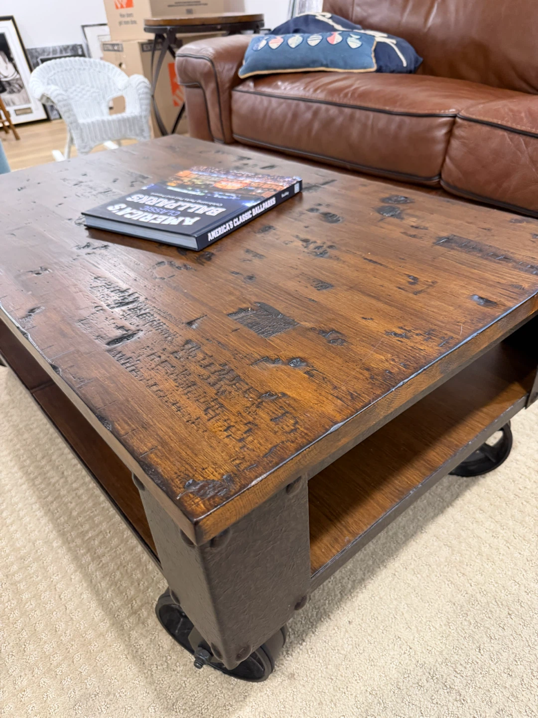 COFFEE TABLE FOR SALE