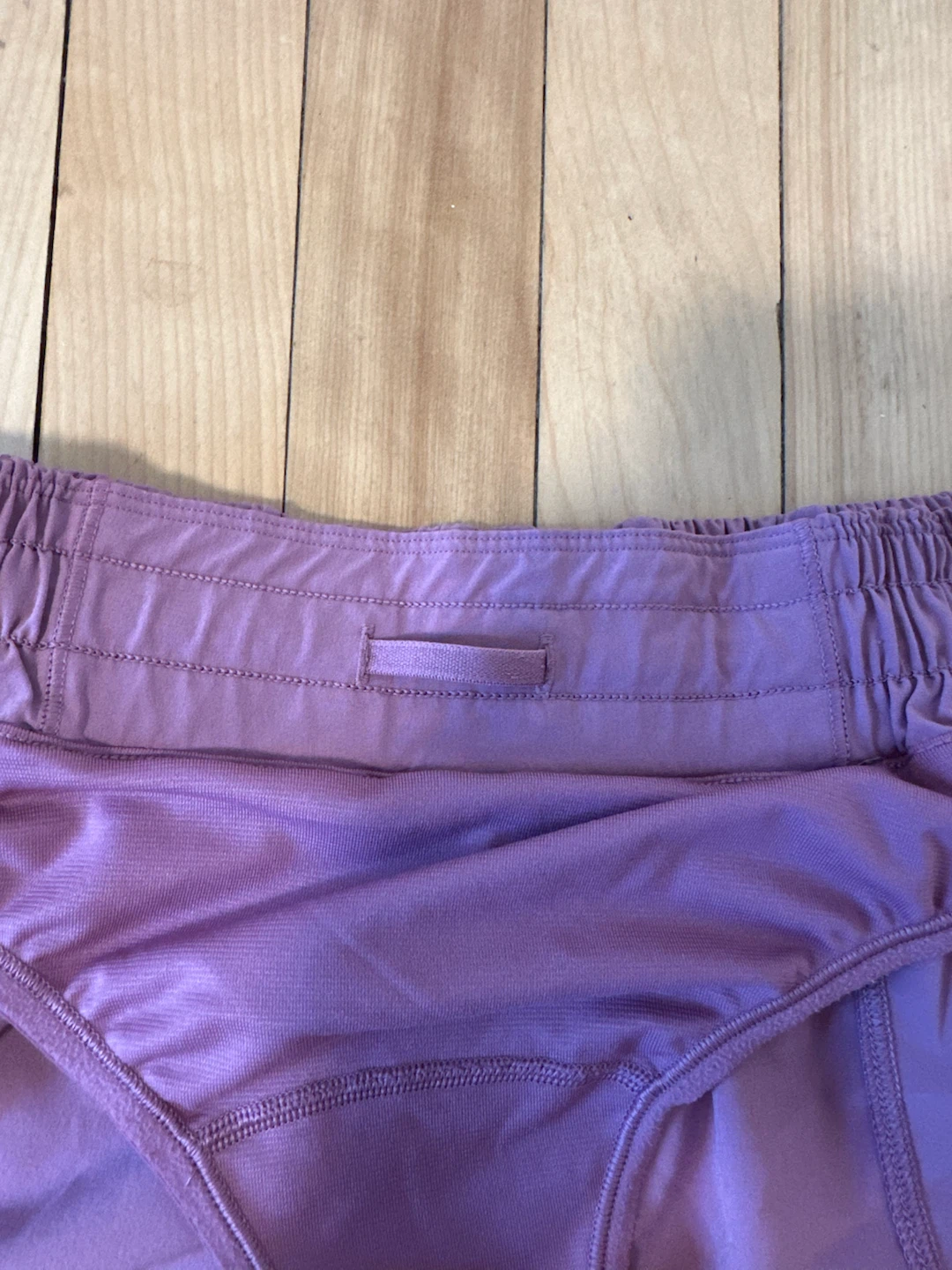 Lululemon Hotty Hot 2.5” Short - photo 3