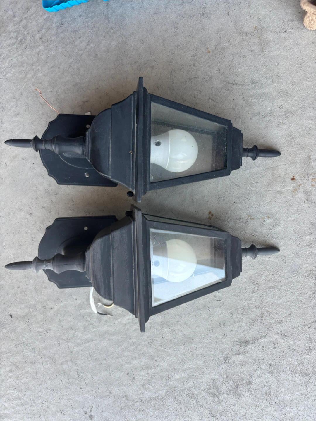 Set of 3 Black Outdoor Wall Lamps - photo 3