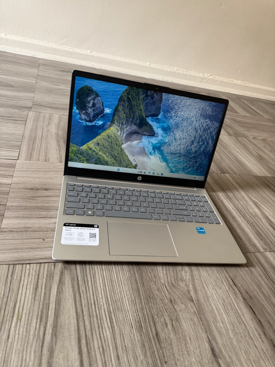 Touchscreen 12TH Generation HP Laptop 15-fd0xxx - photo 3