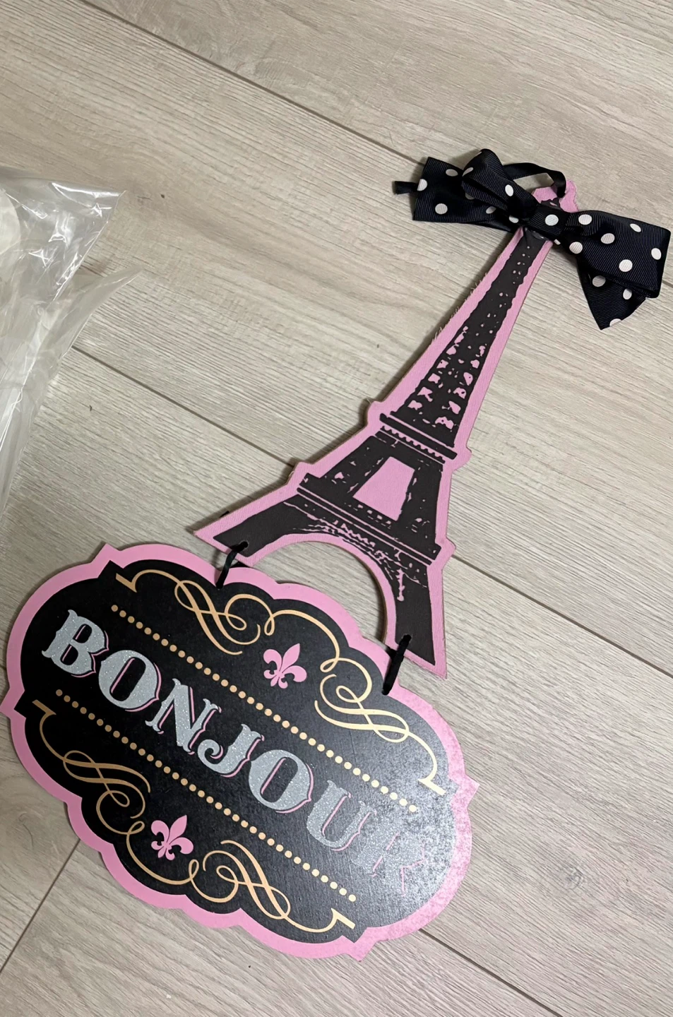 Paris inspired wall or party decor - photo 2