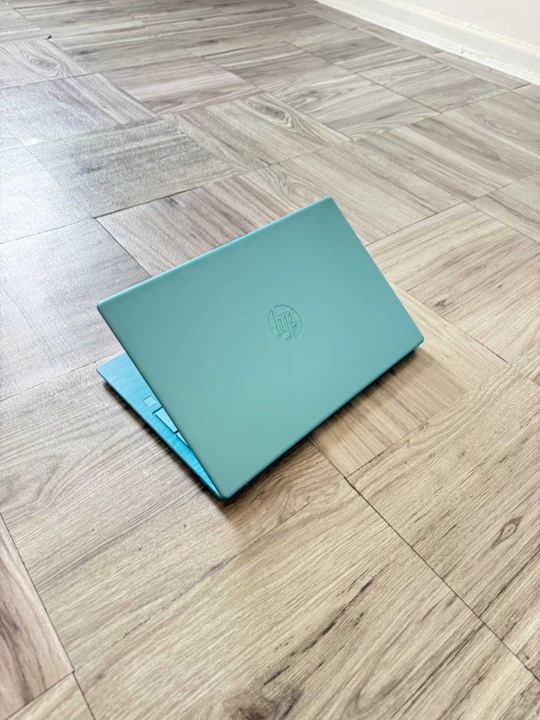 Touchscreen HP Laptop 15 Quadcore processor - photo 3