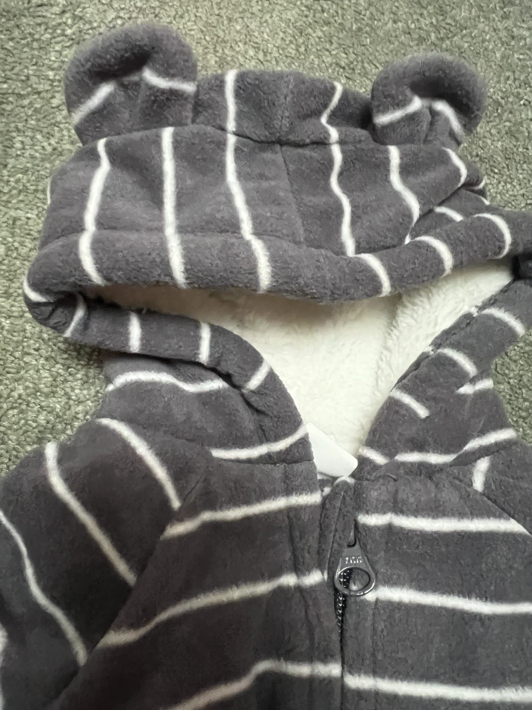 Old Navy Striped Fleece Bunting Snowsuit 0-3M - photo 2