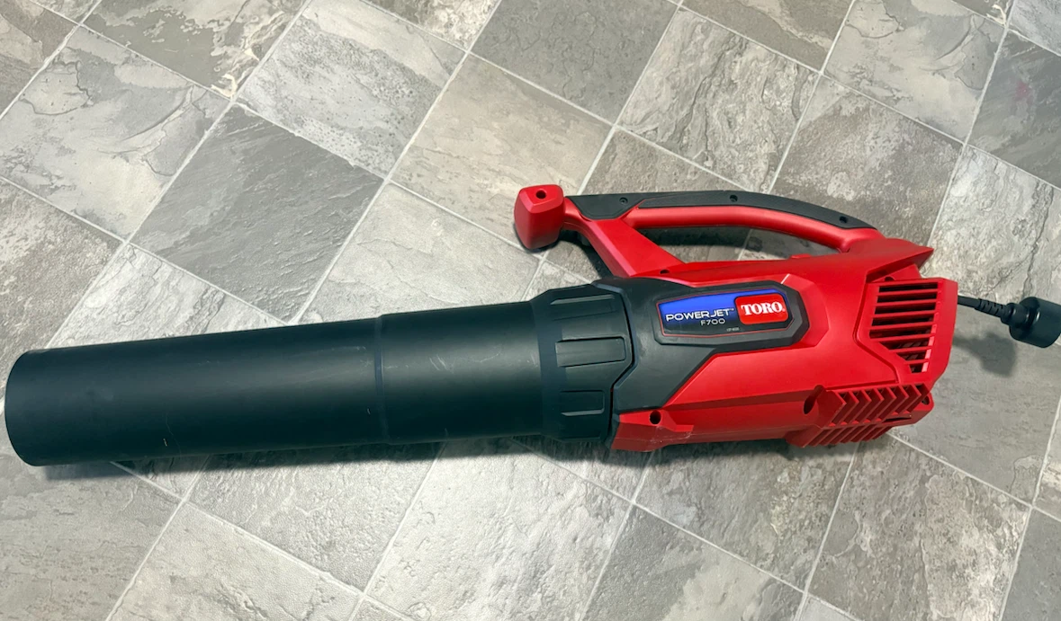 Toro PowerJet F700 Leaf Blower