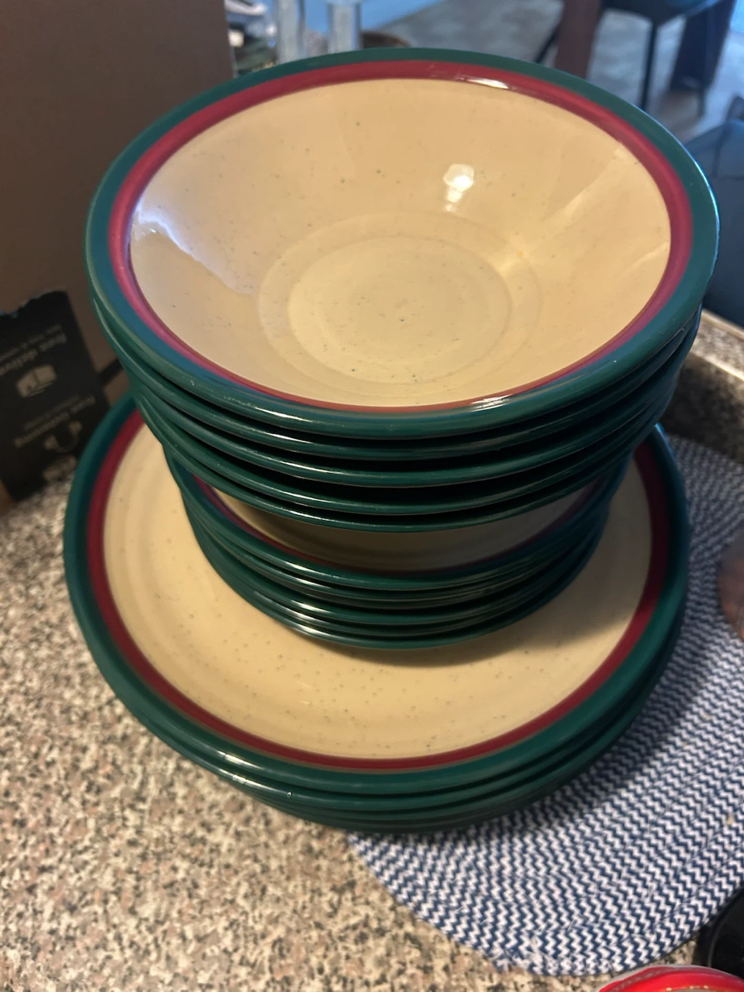 Set of Dinner Plates, Small Plates, and Bowls