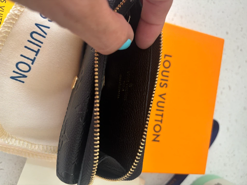 Louis Vuitton Black Monogram Card Holder Pouch - photo 4