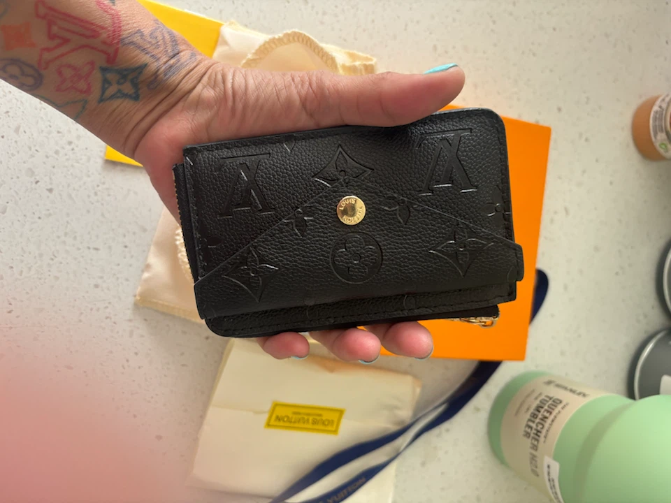 Louis Vuitton Black Monogram Card Holder Pouch - photo 5