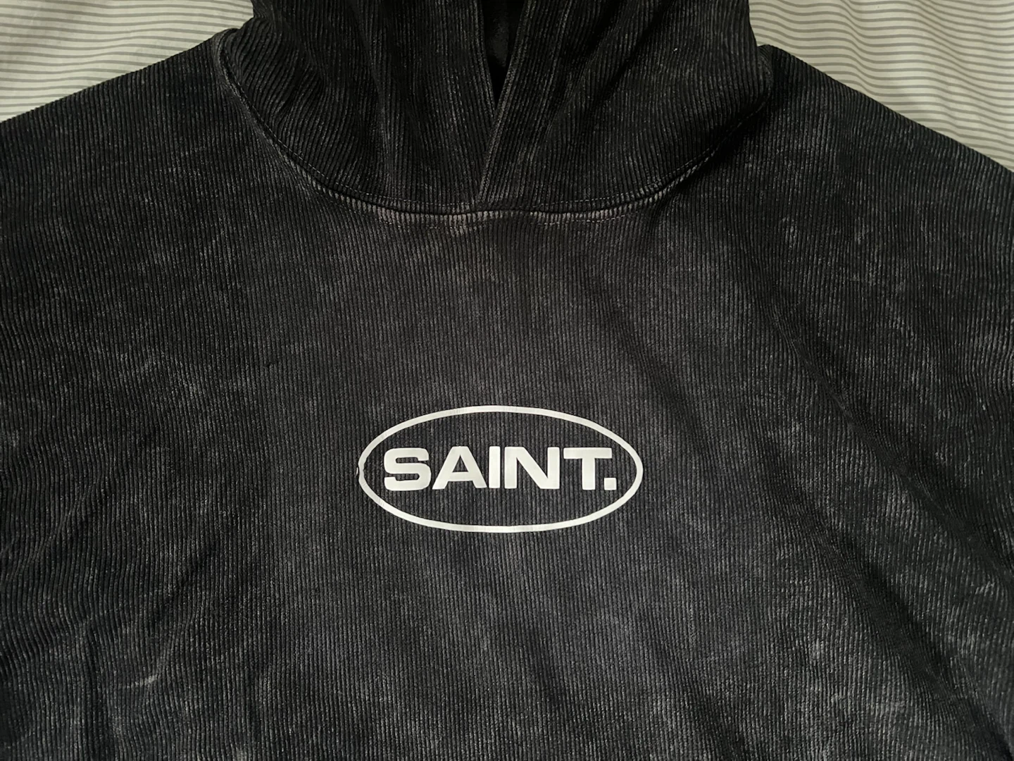 SAINT. Short Sleeve Hooded T-Shirt - photo 2