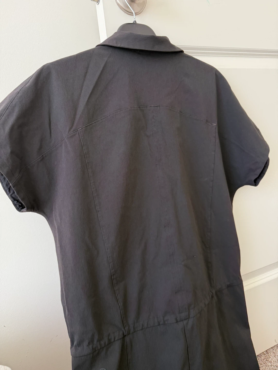 Lululemon Black Short-Sleeve Zip-Up Romper - photo 3