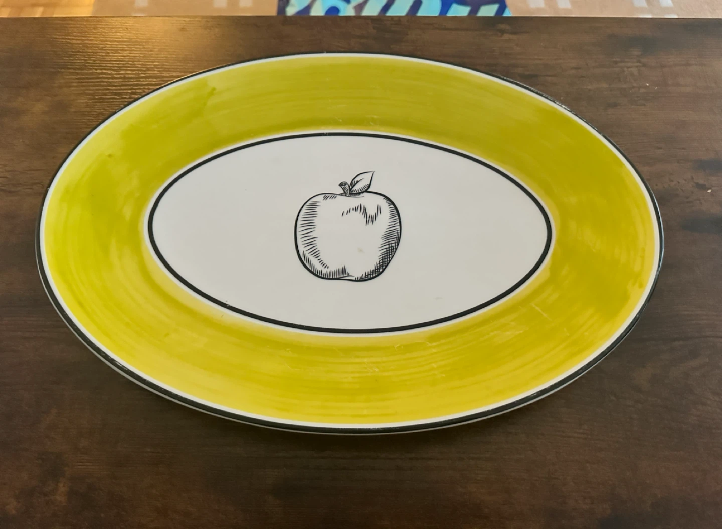 Modern Serving Bowls & Platters – Ceramic & Decorative Trays