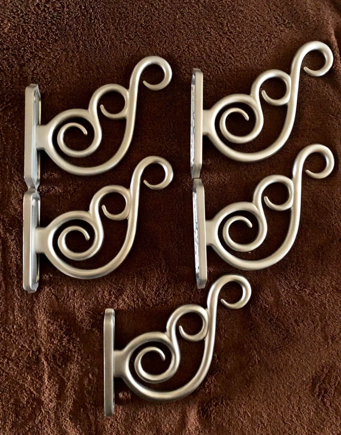 Pottery Barn Swirl Wall Hooks Set of 5
