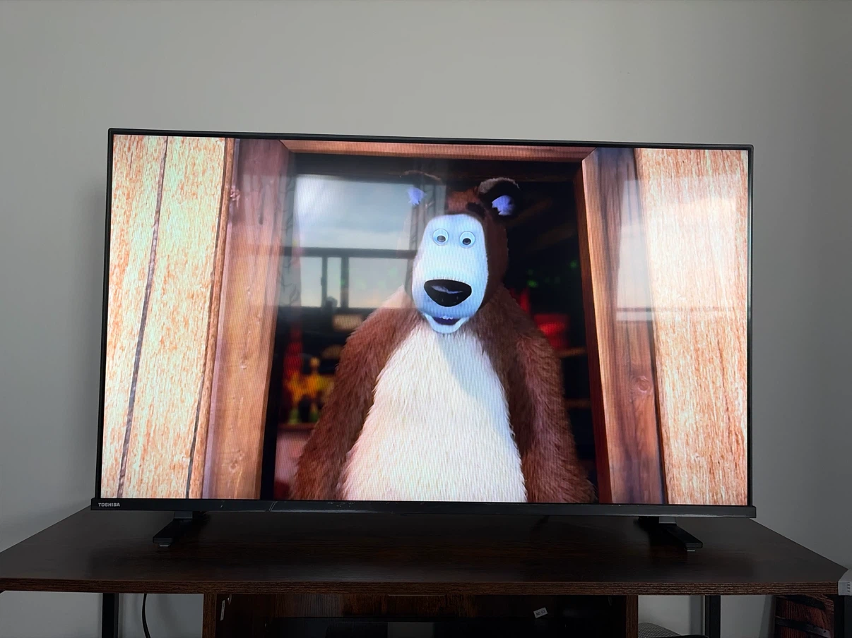 Toshiba 43" LED LCD TV