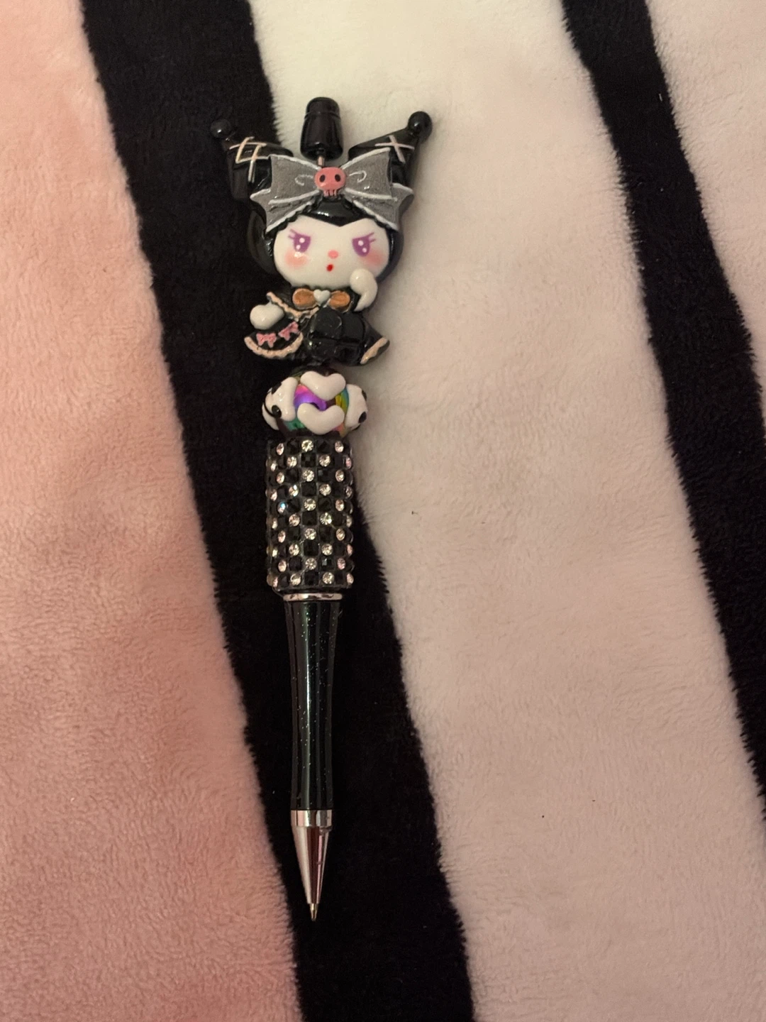 Kuromi character pen with gem encrusted barrel