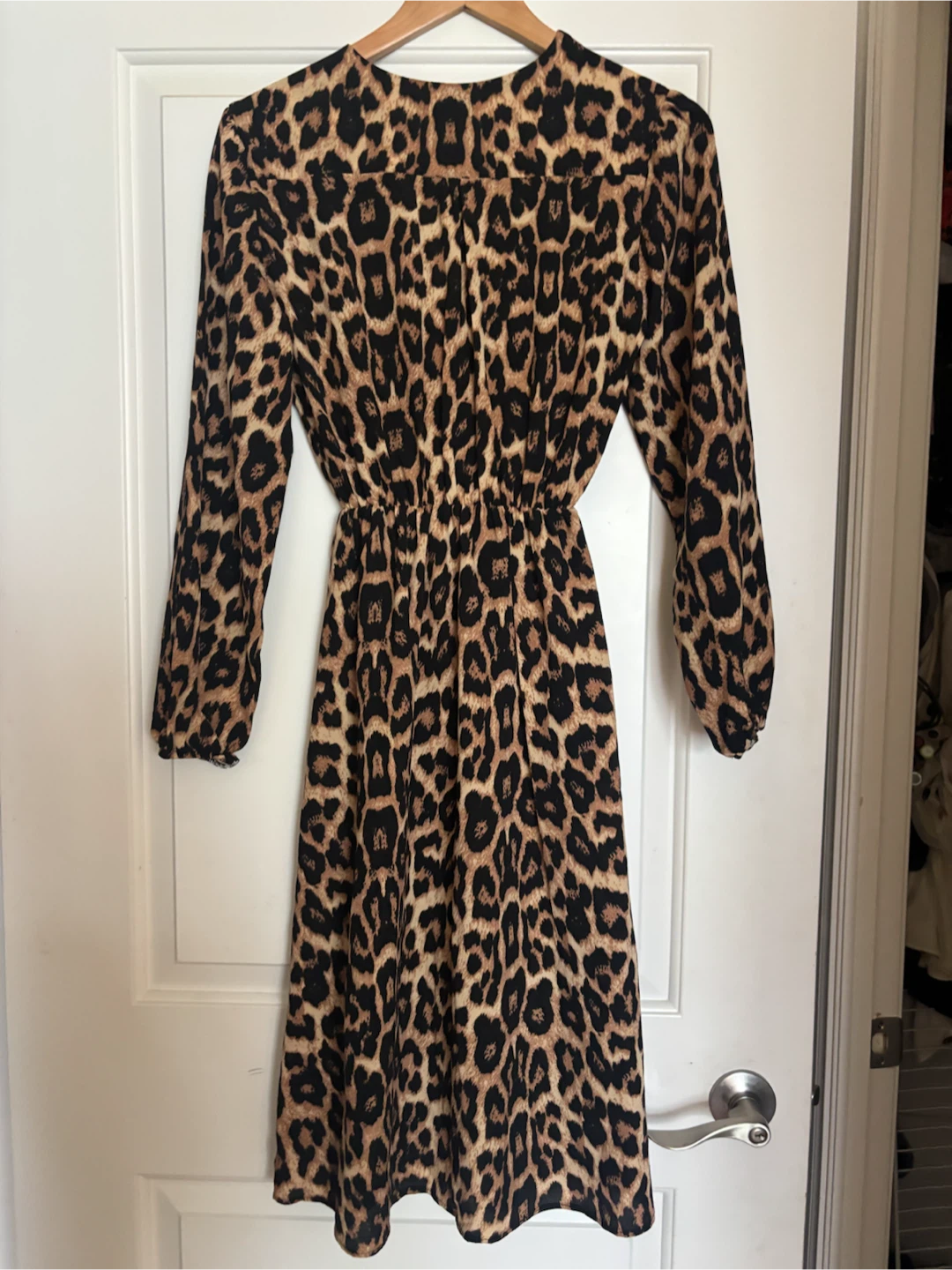 Leopard print dress, size M - photo 4