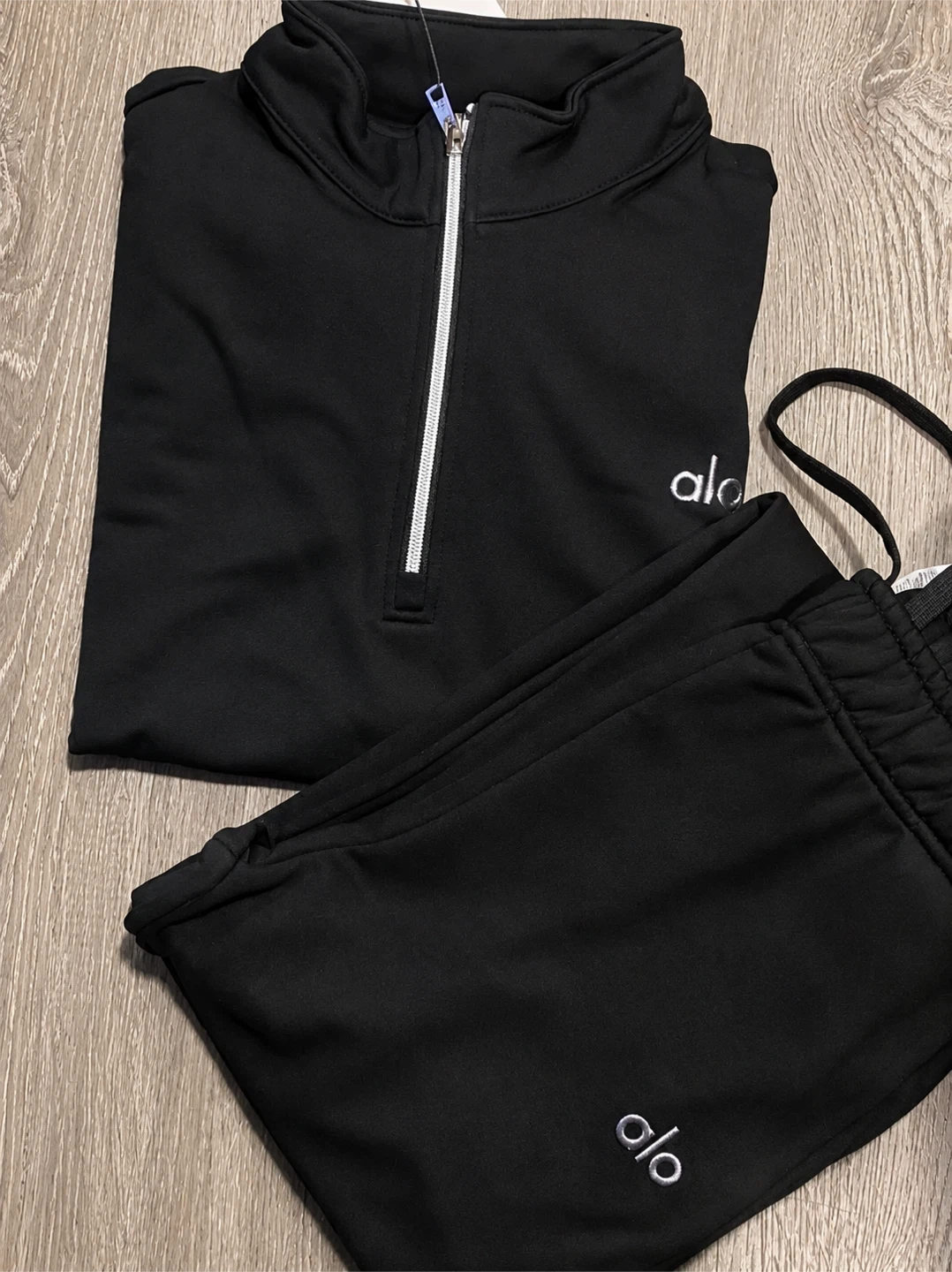 Alo Yoga Half Zip Sweatset