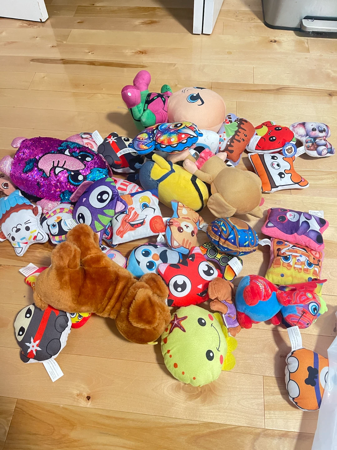 Assorted Small Plush Toys Collection