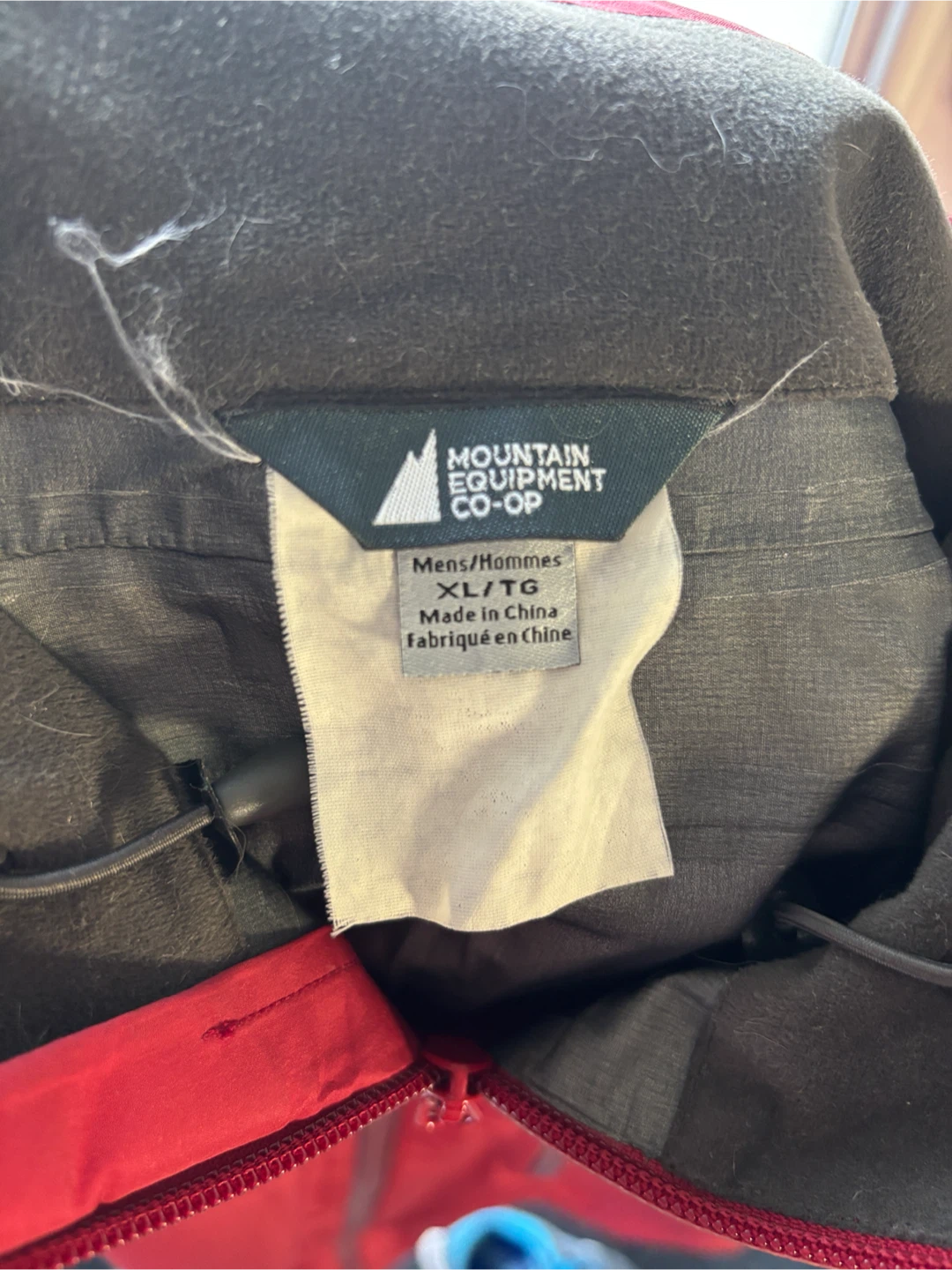 Mountain Equipment Co-op Red Gore-Tex Jacket XL - photo 2