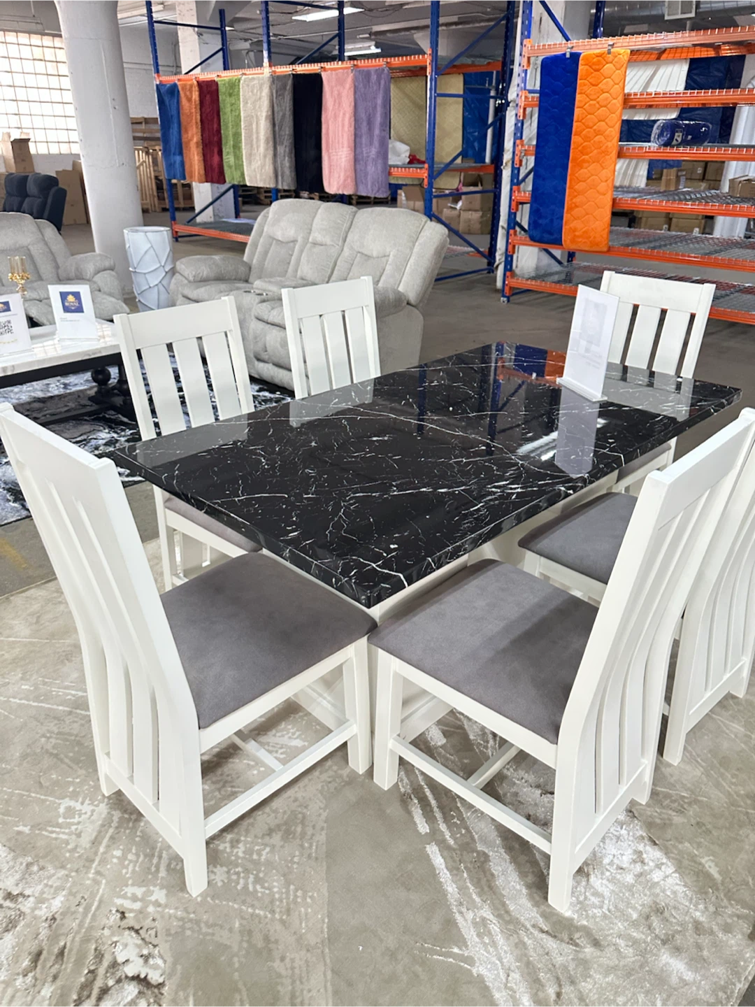 Royal Dining Table and 6 Chairs Set - photo 4