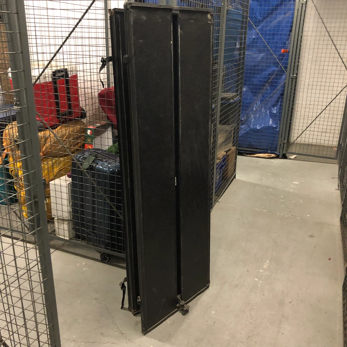 Black Tri-Fold Tonneau Cover