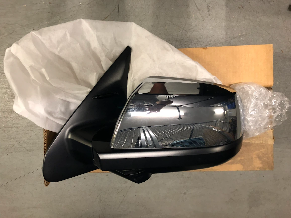 2015 Toyota Tundra Mirror Set - photo 4