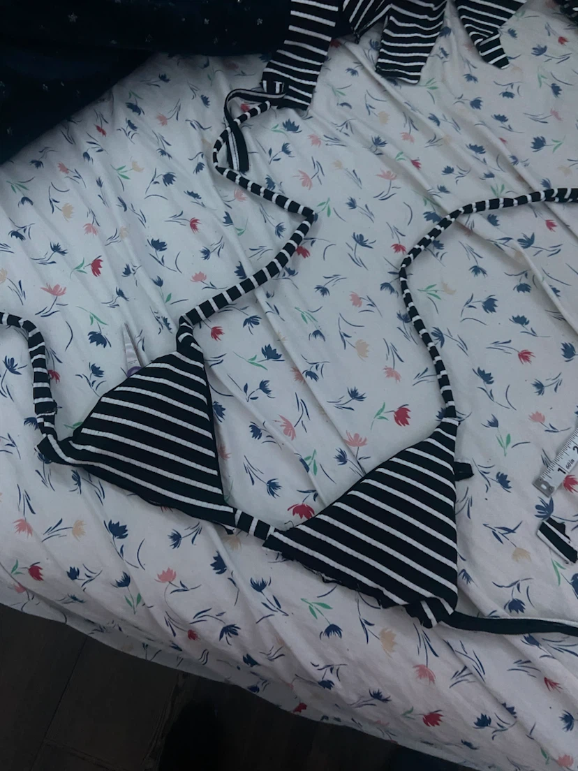 Black and White Striped Bikini Top - photo 2