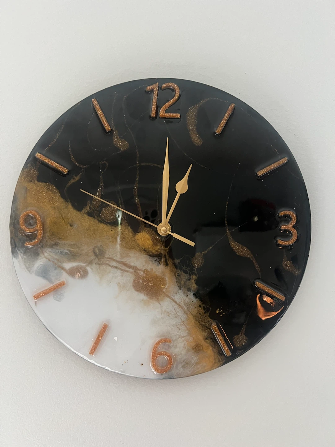Black and Gold Resin Wall Clock