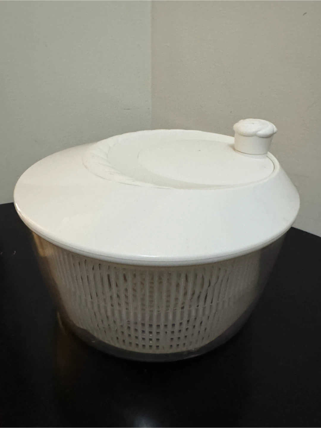 White Salad Spinner