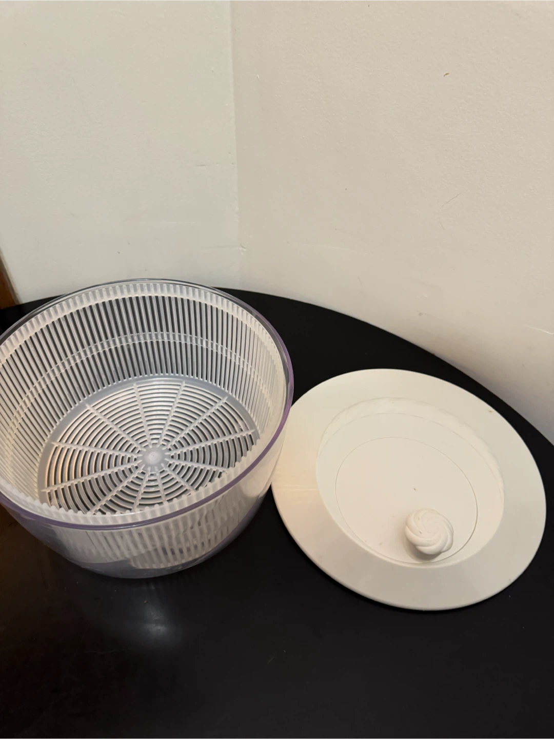 White Salad Spinner - photo 2