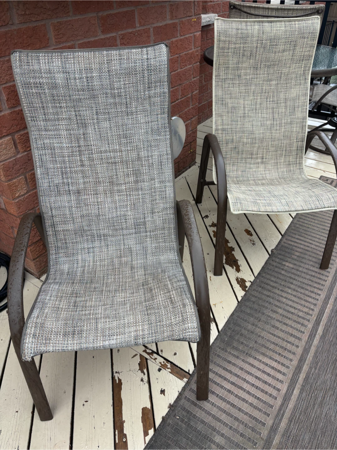 6 Piece Patio Set 4 Chairs 48 "Round Glass Table  with Ottoman - photo 2