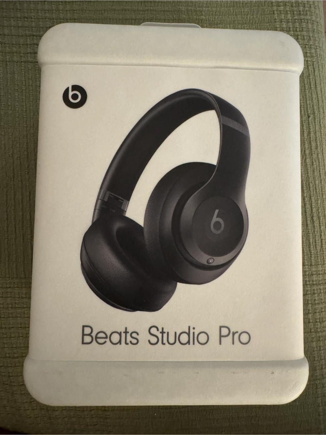 BNIB Beats Studio Pro Wireless Noise Cancelling Headphones